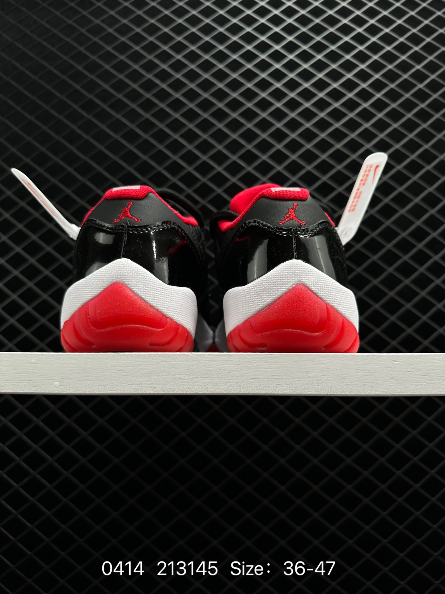 Air Jordan 11 Retro Low “Bred”